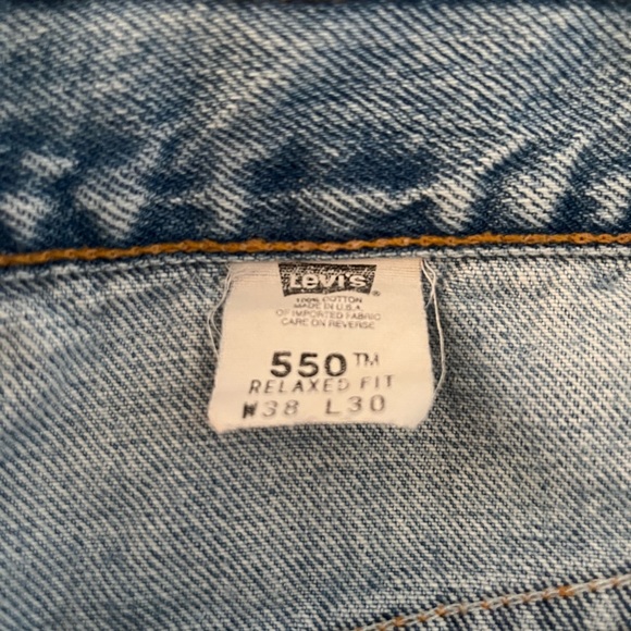SOLD…On Another Platform! Vintage Levi’s 550 Relaxed Fit High Rise Mom/Dad Jeans - Picture 5 of 12